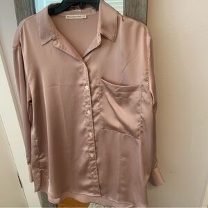 NWOT Abercrombie & Fitch Champagne Oversized Shirt